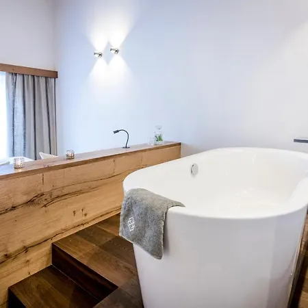 Kaiser In Tirol Apart-hotel 4*