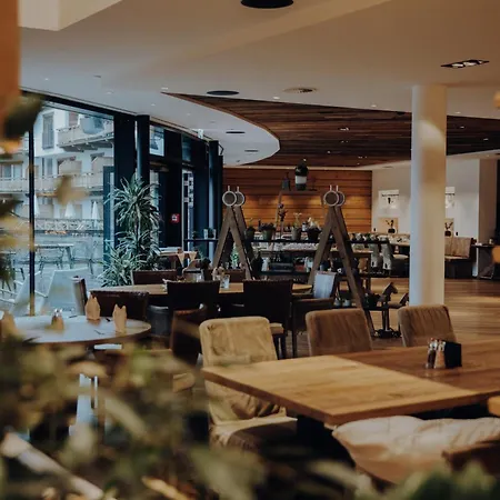 Kaiser In Tirol Aparthotel 4*