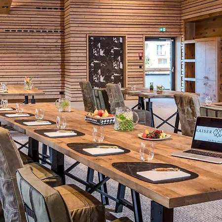 Kaiser In Tirol מלון דירות 4*