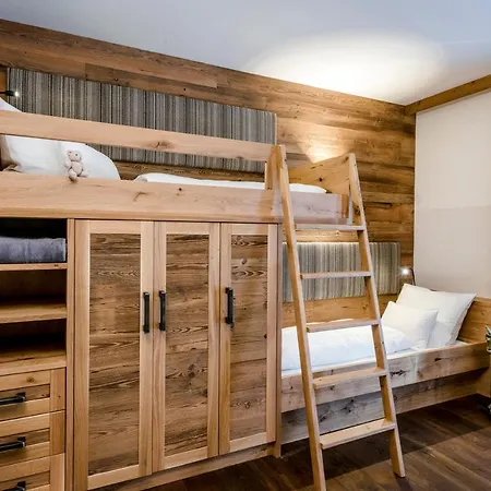 Kaiser In Tirol מלון דירות