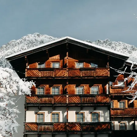 Kaiser In Tirol Aparthotel 4*